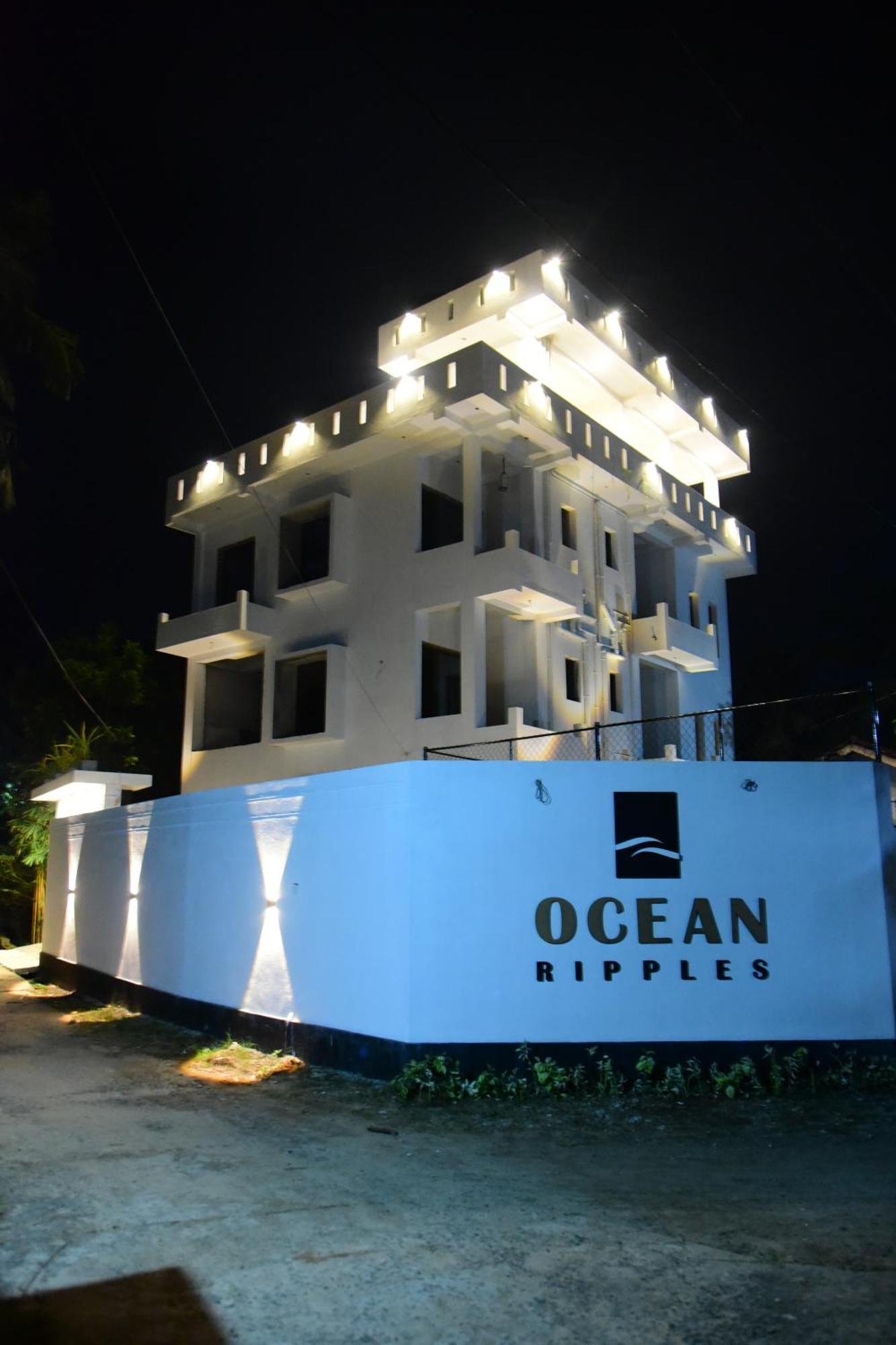 Ocean Ripples Hotel ฮิกคาดูวา ภายนอก รูปภาพ